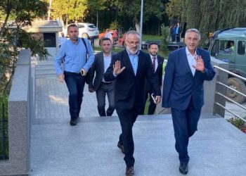 Greva e arsimtarëve në Kosovë, Kurti takon përfaqësuesit e sindikatave