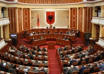 Sot seancë plenare në Kuvend, ja çfarë pritet të diskutohet