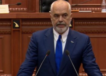 Rama kapet me opozitën në Kuvend: Ju jetoni në planet tjetër