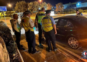 I riu shqiptar apel shtetit tonë: Policia e Maltës po na merr makinat dhe s’po na i kthen