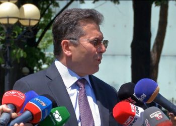 Fatmir Mediu del pas dy orësh nga SPAK, tregon për çfarë u pyet