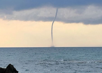 Rrezik për tornado! Ja çfarë pritet të ndodhë në orët e mbrëmjes me motin