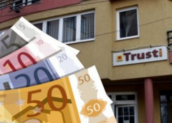 Kriza ekonomike/ Qytetarëve të Kosovës u humbin miliona euro të kursyera në TRUST
