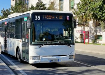 Transporti urban në Tiranë preket nga kriza, ulet numri i pasagjerëve. Operatorët: Deri 40% më pak se…