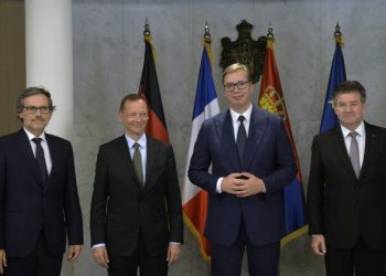 Negociatorët e BE-së takim me Vuçiç, presidenti i prerë: Njohje të Kosovës nuk do të ketë!