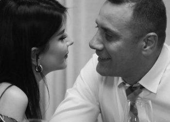 “Je bekim”, Rudina publikon mesazhet private me Mark Frrokun (FOTO)