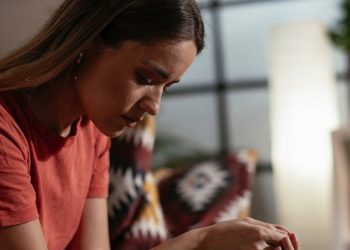 Kini kujdes/ Këto janë rastet kur na mërzisin miqtë e mirë