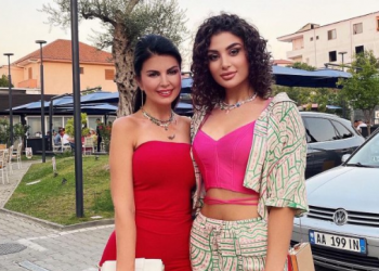 Nuk ishte në dasmën e babait, ja si është raporti i Rudinës me vajzën e Mark Frrokut (FOTO)