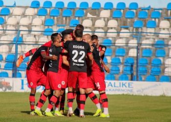 Bylis vazhdon të vuajë, Kastrioti bind dhe fiton vende në renditje