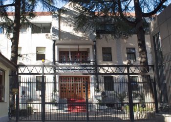 Vendimi për vulën, deputetët e PD para gjykatës së Apelit: Të marrë fund agonia