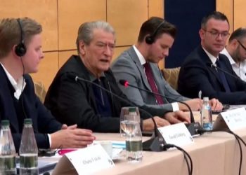 “PD ndodhet në momentin e saj më të vështirë”, Berisha tregon dilemën e tij më të madhe