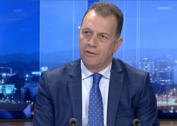 “Jemi më të keqpaguarit në rajon”, Biberaj i sigurt: Bojkot deri në plotësimin e kërkesave