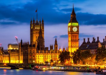 “Kundër poshtërimit”, shqiptarët në Angli njoftojnë protestë masive