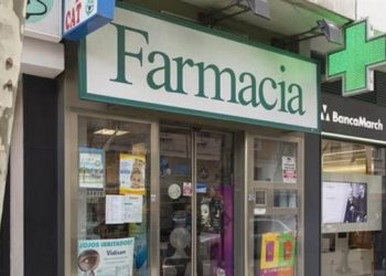 I vunë flakën natën farmacisë në Vlorë, kjo është pronarja (EMRI)