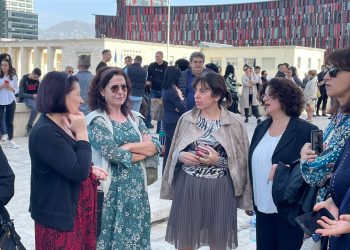 Ish deputetja e PS i përgjigjet Ramës në protestë: Vettingun nise nga vetja