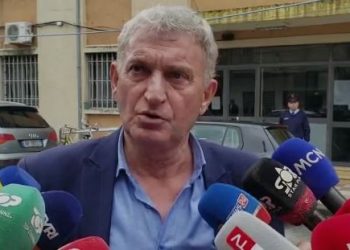 E FORTË/ Denoncon sekretari i Bashkisë së Vaut të Dejës: Shefi i komisariatit mbushi vendin me kanabis