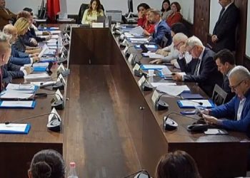 “S’na bëni dot për budallenj”/ Buxheti për 2023, Tabaku: Ku është paketa fiskale?