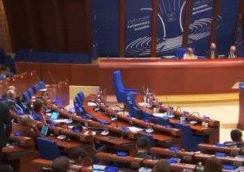 Deputeti ukrainas flet shqip në asamblenë e KiE: Kosova është Evropa