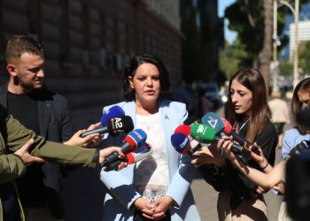 “Një ditë do të shkojnë në burg”, deputetja e PD zbardh mesazhet me Yuri Kim