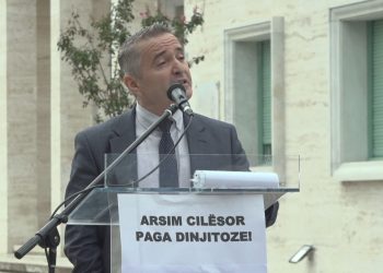 “SHIK-si në krye të Sindikatës”, Kovaçi i përgjigjet Ramës: Mendon se jemi injoranta