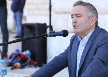 Kushi tenton të “shuajë” protestën e pedagogëve, Kovaçi: Asnjë përgjigje për pagat