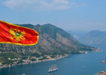 Në kulmin e krizës politike, Mali i Zi mban sot zgjedhjet në 14 komuna