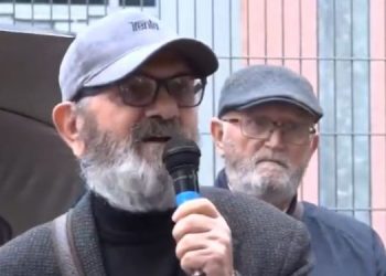 Aktori Mehdi Malkaj ironizon shoqërinë civile: Gjenden gjithmonë aty ku janë paratë