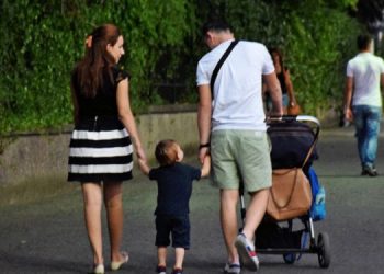 Familjet shqiptare nuk kanë para! Shpenzimet u rritën me 1.3% në 2021