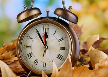 Si ndikon ndryshimi i orës në shëndetin fizik dhe mendor?