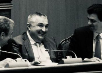 “I nguli thikën pas shpine Kosovës”, Rama i përgjigjet Berishës: Opozita e rublave ruse