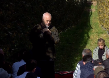 Rama sulmon opozitën nga Erseka: Aleanca e rublave ruse nuk nisi me atë që iku