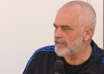 “Injoranta fare, nuk kanë lidhje”/ Rama fyen për të mbrojtur Krifcën
