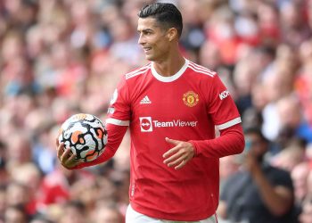 “United më i fortë me CR7 në fushë”, shoku i ekipit e do gjithmonë titullar