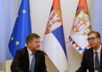 Çështjet e hapura në dialog/ Vuçiç takohet me Lajçak, ja çfarë u diskutua