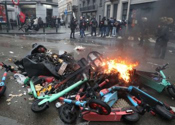 Mundën Belgjikën në Botëror, tifozët e Marokut djegin Brukselin