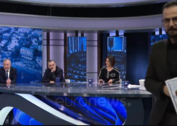 Sherr në studion me zv.ministrin, Shabani braktis emisionin –