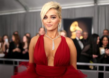 Dikur me kredi, ja sa është pasuria e Bebe Rexhës sot –