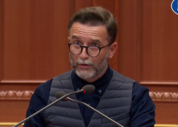 Koha të gjej punë tjetër –