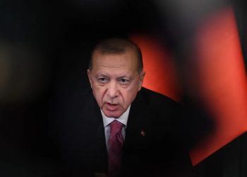 Çfarë po ndodh? Erdogan lajmëron përfshirjen në luftë