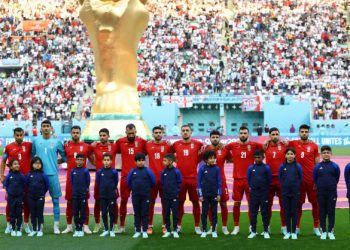 S’kënduan himnin, Anglia u ofron azil lojtarëve të Iranit