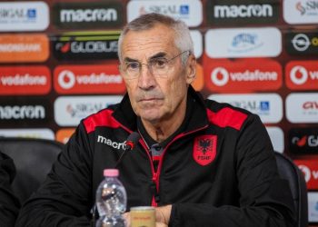 Nga Broja, Asllani e Kumbulla te Nations League, Katar 2022 dhe e ardhmja”, Reja flet pa “doreza” për mediat italiane