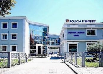 Vjedhje e kokainë, 7 të arrestuar në Tiranë