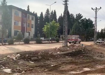 Sulm me mortaja drejt Turqisë, të paktën 3 viktima –