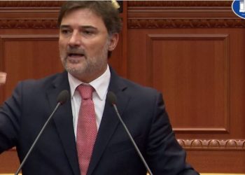 Alabar investon, Rama i fal tokën –