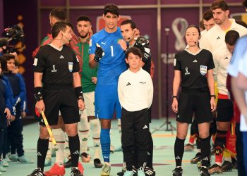 U zëvendësua pasi këndoi himnin, portieri maroken shpjegon arsyet –