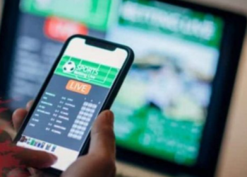 Vinin baste në celulare, një në pranga e 4 të proceduar në Korçë –