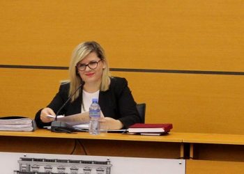 Fitoi lirinë por SPAK ankimoi vendimin, Etleda Çiftja paraqitet sot në Apel