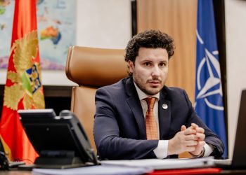 “Si nata me ditën”, deputeti i PD reagon pas deklaratës së Abazoviç –