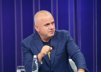 Laboratori i drogës në Fier, Artan Hoxha bën paralajmërimin e fortë