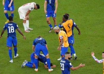 Protestuesit iranianë festojnë eliminimin nga Kupa e Botës, arsyeja